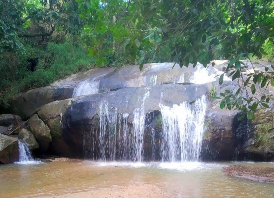 Govinda Moeda Pousada ภายนอก รูปภาพ